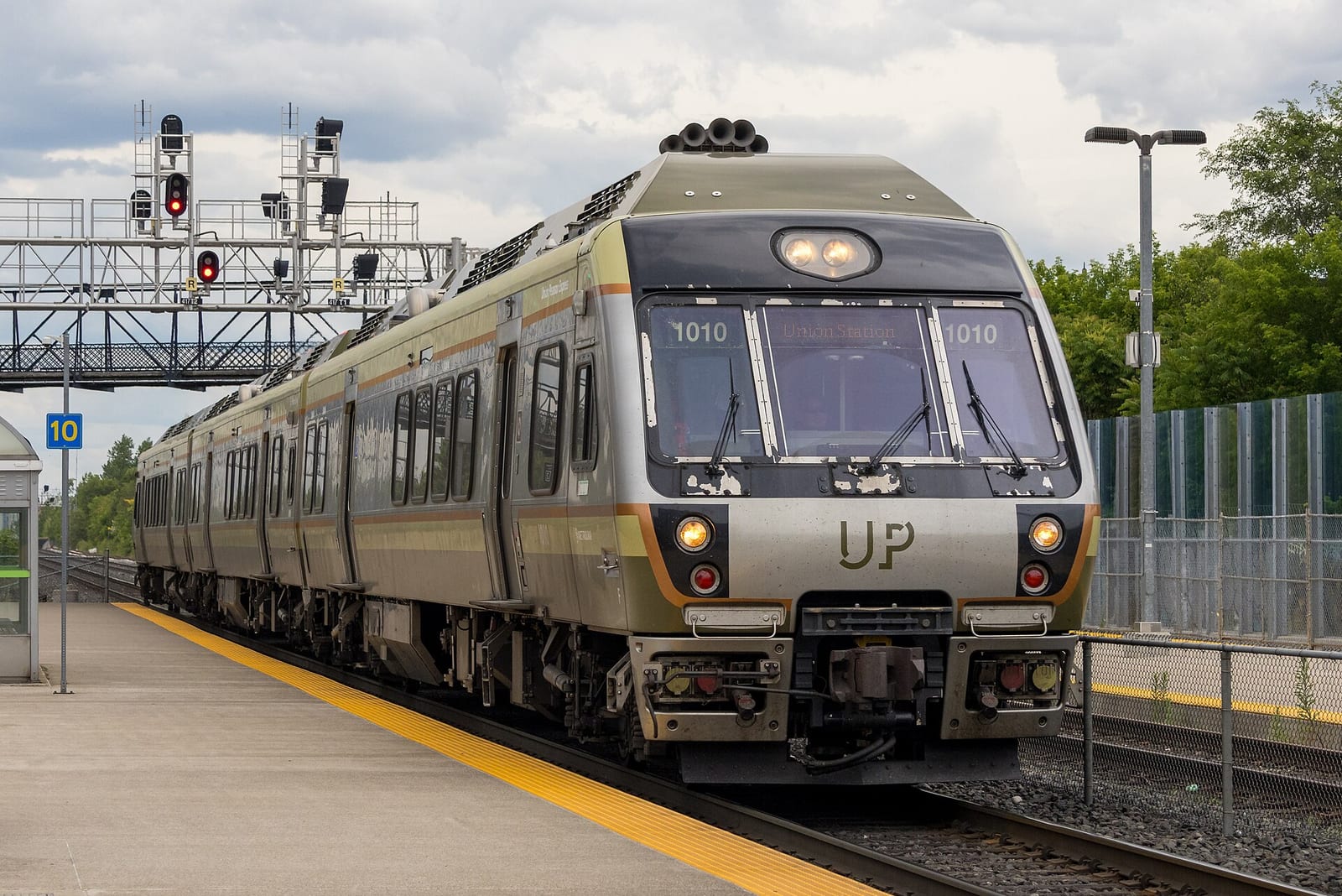 Toronto — Find a Flight to Toronto